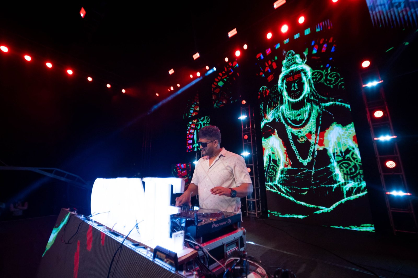 captured DJ artist dj arun live at concert event