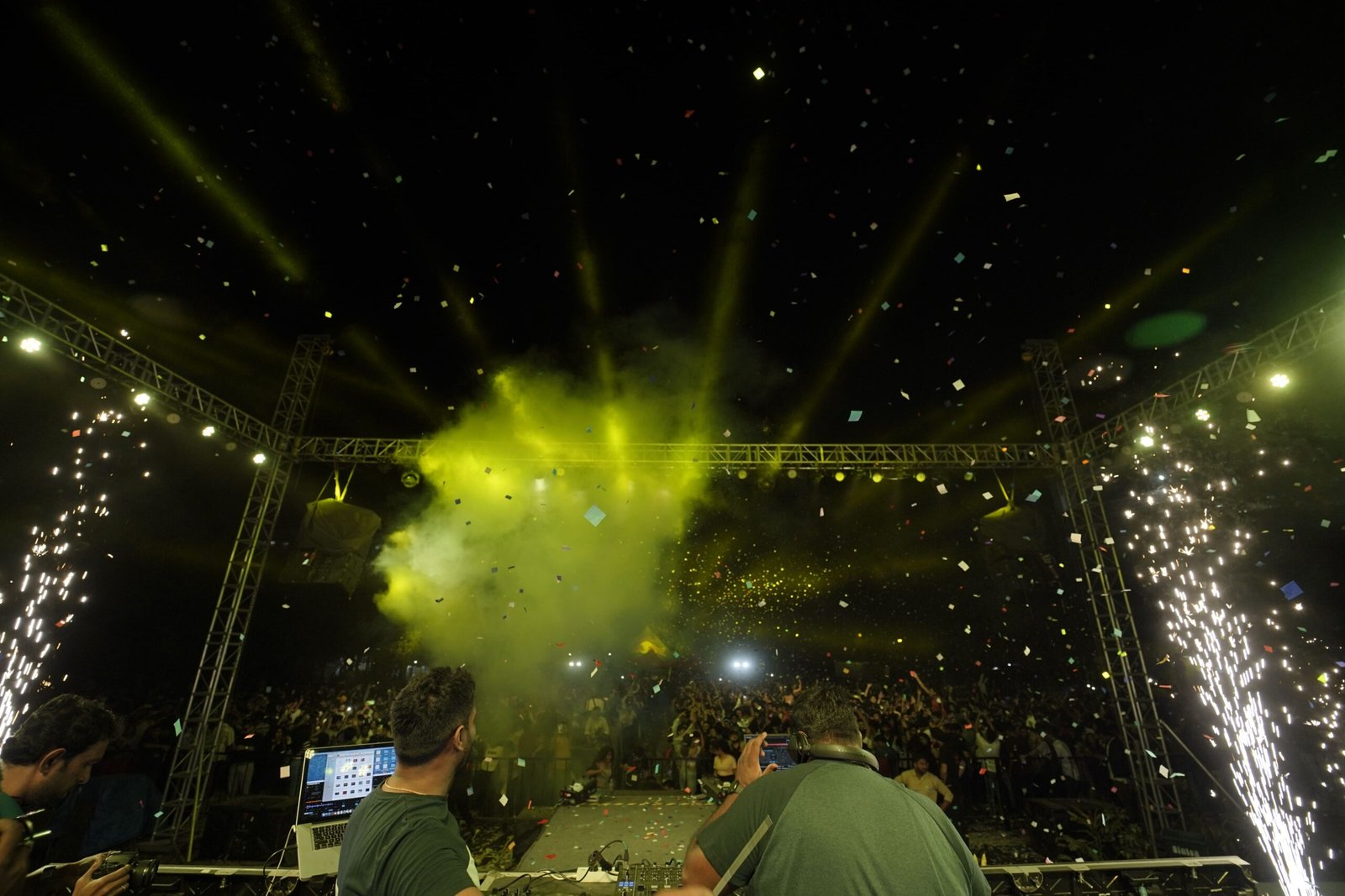 College event crowd engagement captured during fest