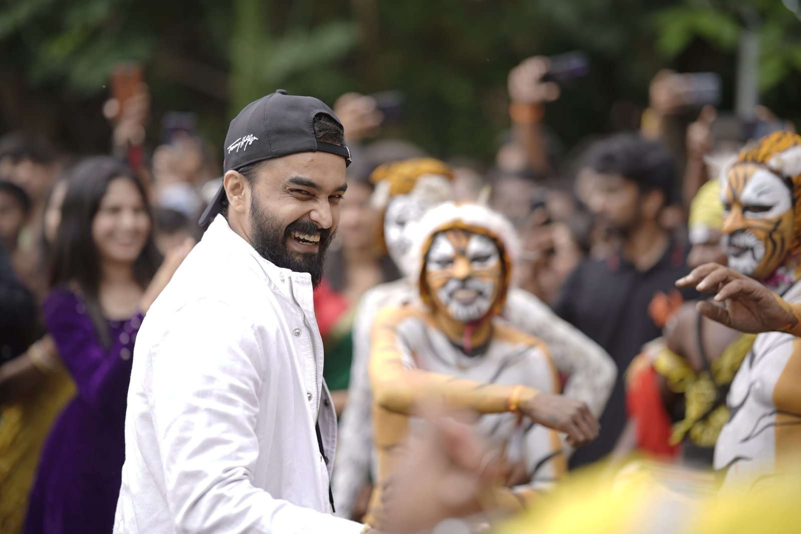 College annual fest photography with live audience